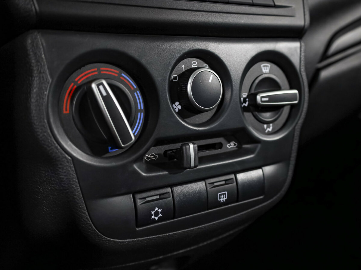 Купить Lada (ВАЗ) Granta I Рестайлинг, 2020, 135 269 км, фото №13