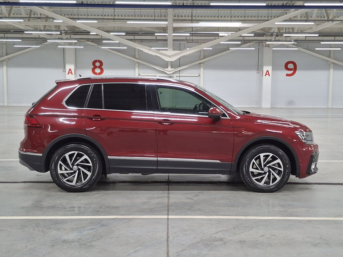 Купить Volkswagen Tiguan II, 2018, 164 822 км, фото №4