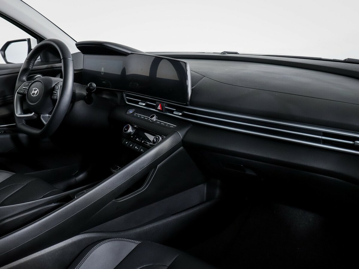 Купить Hyundai Elantra VII (CN7) Рестайлинг, 2024, 2 505 км, фото №7