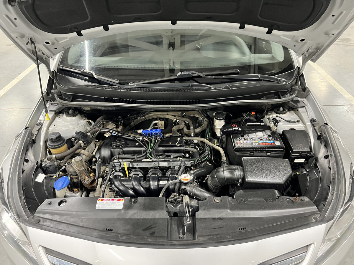 Купить Hyundai Solaris I Рестайлинг, 2015, 104 402 км, фото №9