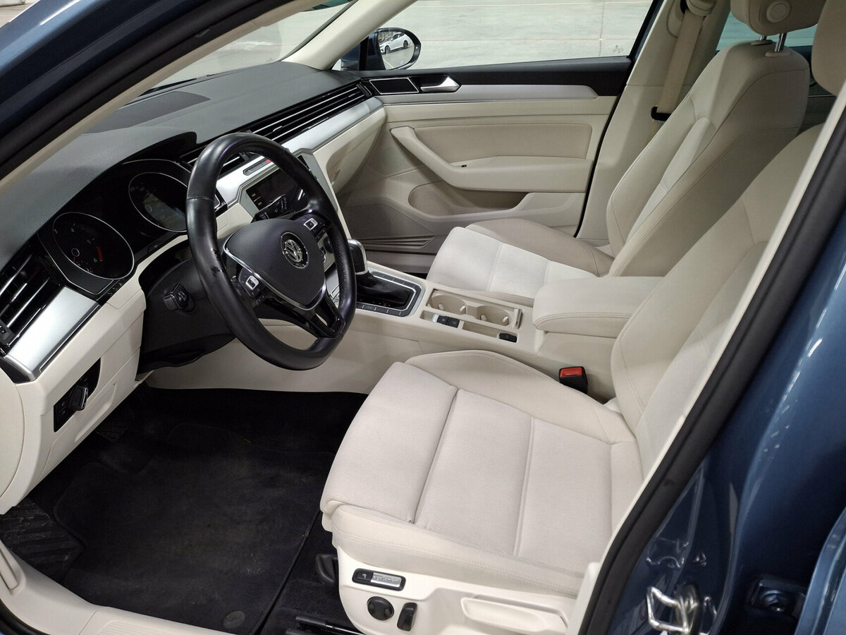 Купить Volkswagen Passat DSG6 B8, 2018, 199 240 км, фото №16